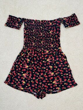 Design Lab Lord & Taylor Black Floral Off-Shoulder Romper